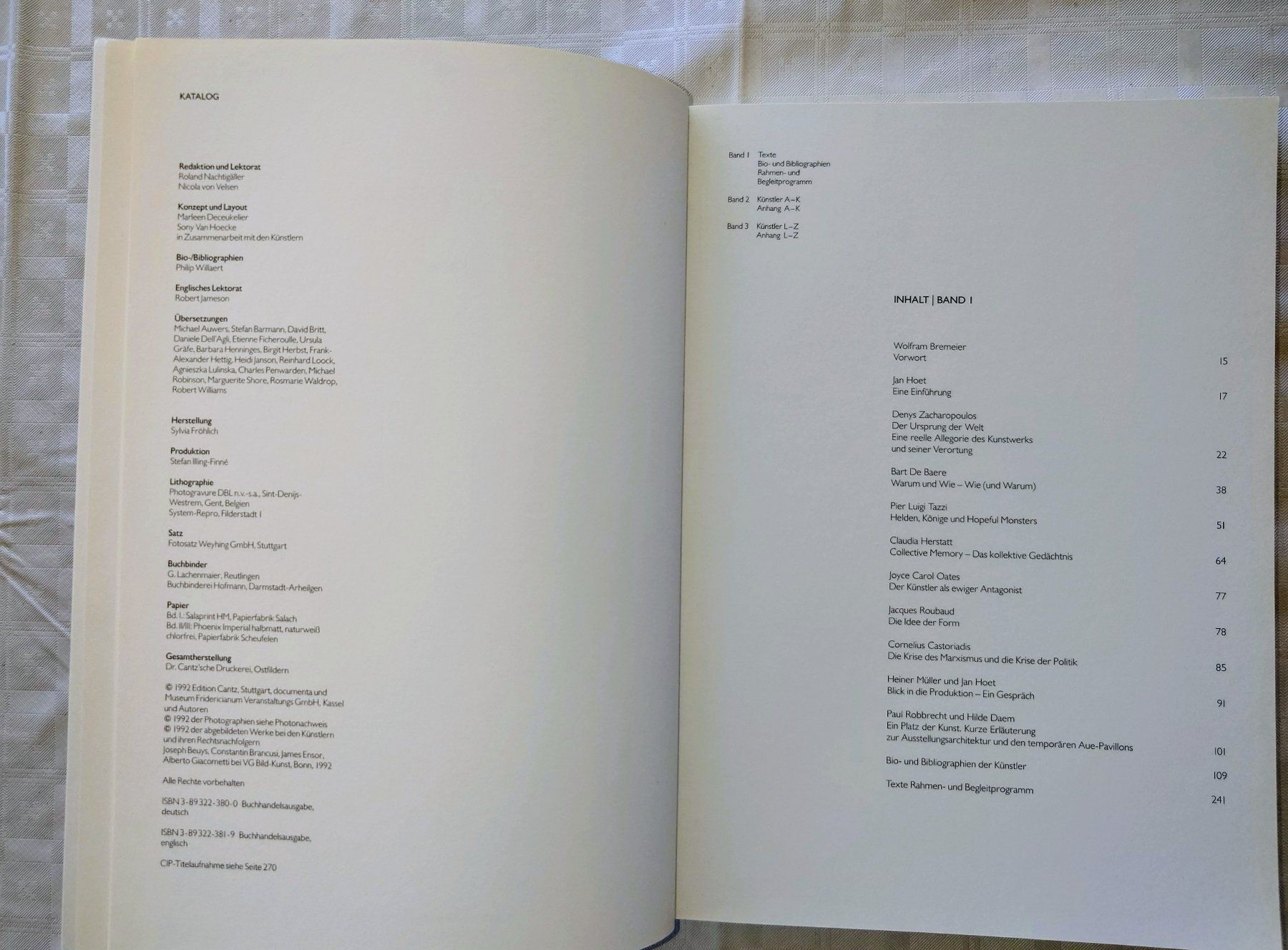 Bücher: Documenta IX, 13. Juni - 20.September 1992 Kassel. FULLSET – Gebraucht aus Zürich von Simple23 3
