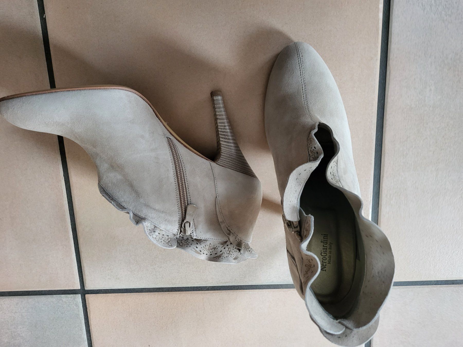 Scarpe da donna: Schuhe – Nuovo e nell'imballaggio originale da Brütten venduto da lle_z7j8 4
