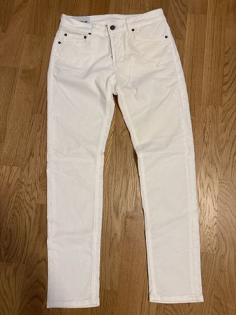 Dondup Jeans weiss Grösse 28 neuwertiger Zustand