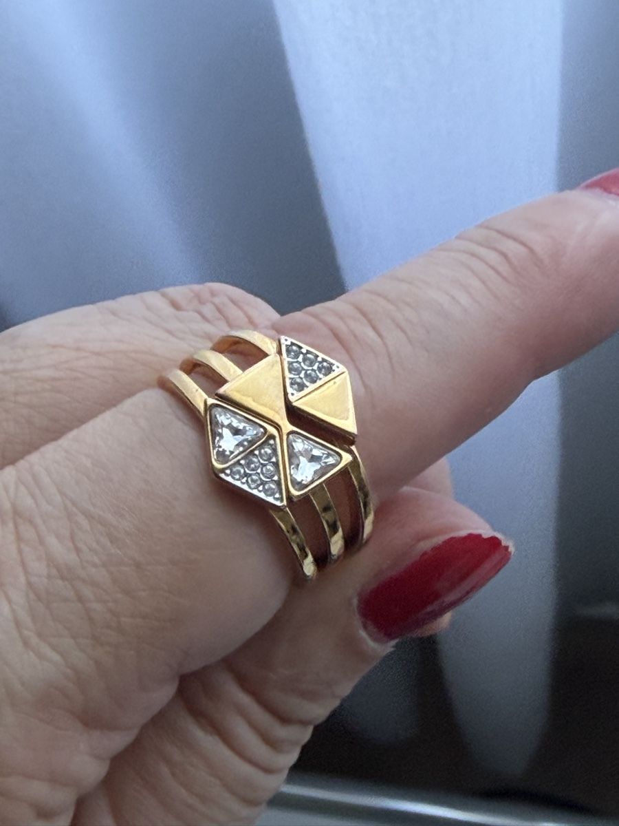 Swarovski Ringe: Swarovski Ring rosé – Gebraucht aus Luzern von Pool33