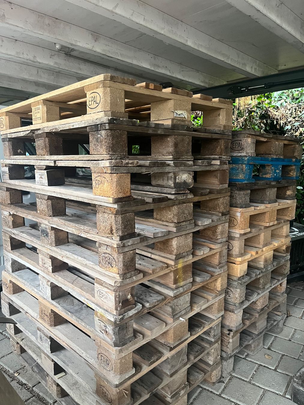 Pallets: 21 Europaletten – Usato da Schöftland venduto da ValtraBM100 1