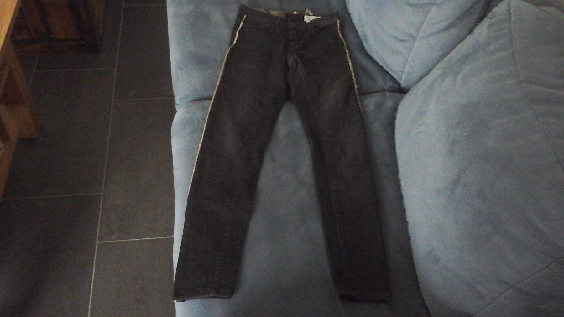 Jeans: Jeans 34 Neu – Nuovo (secondo la descrizione) da Würenlingen venduto da kuh33 1