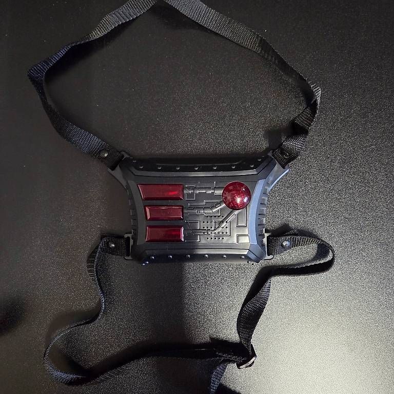 Masken: Darth Vader Maske und 2x Voice Board – Gebraucht aus Zürich von thorringor 3