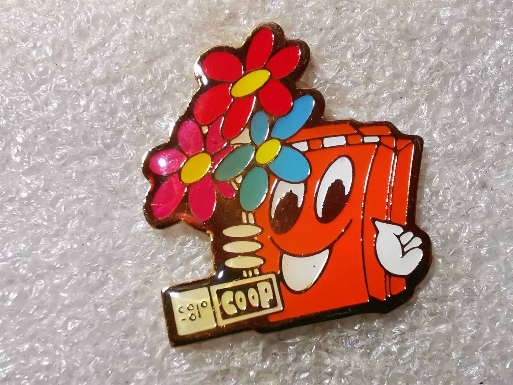 Placchette & Badge: Ansteckpin 88: Coop – Usato da Oppligen venduto da Pin-Fall-Shop