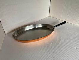 ovale Flambierpfanne aus Kupfer
