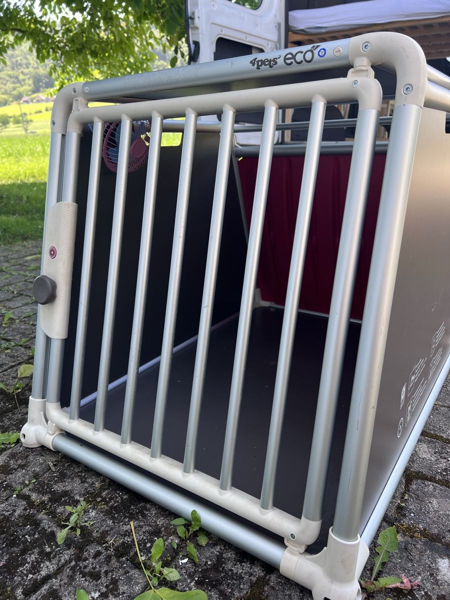 4pets Käfige, Transport & Sicherheit: 4pets Hundebox Eco L – Gebraucht aus Langnau am Albis von lop_q92b 1