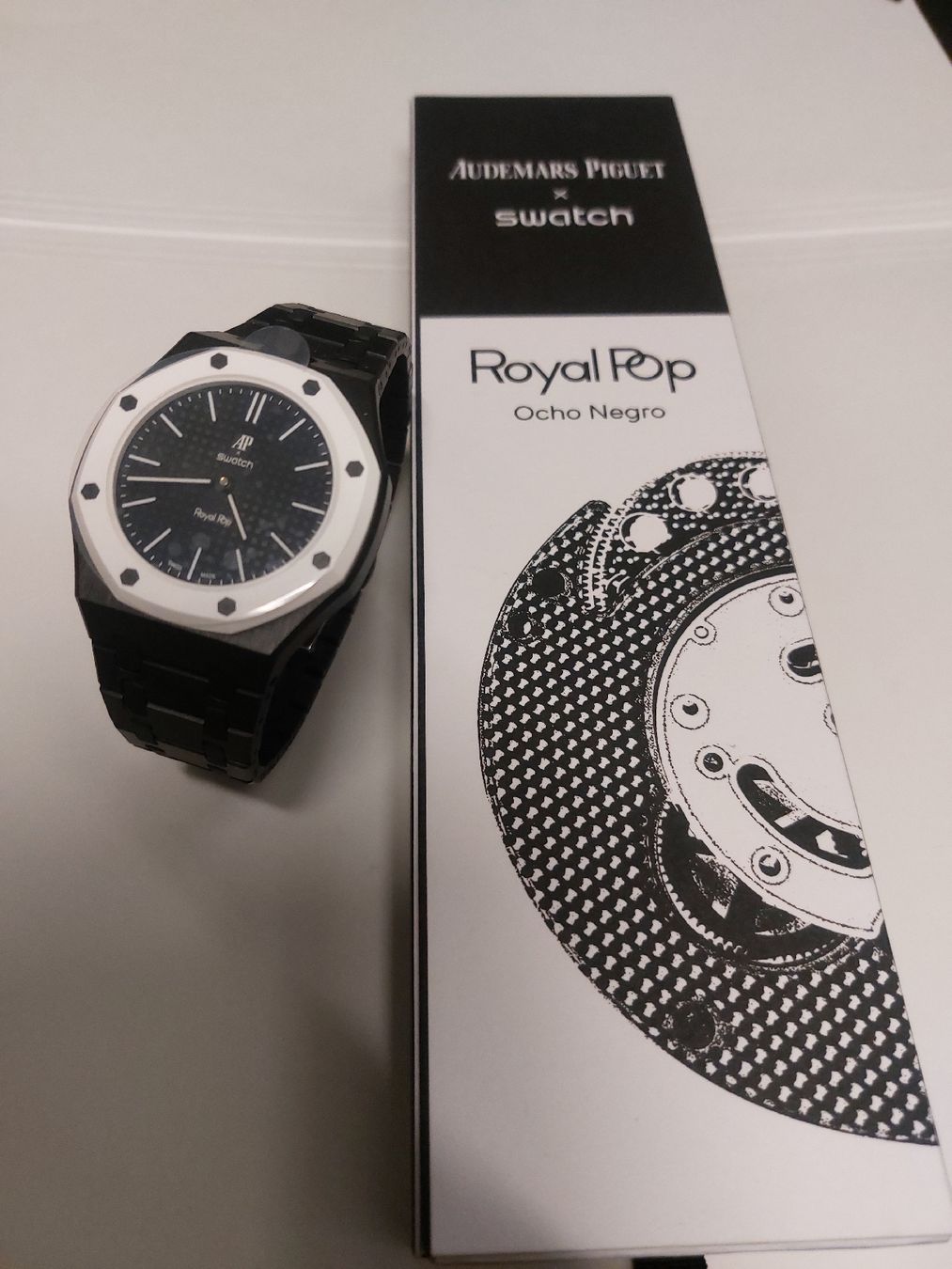 Swatch Uhren: Swatch Royal Pop – Neu und originalverpackt aus Orpund von Sputn1k