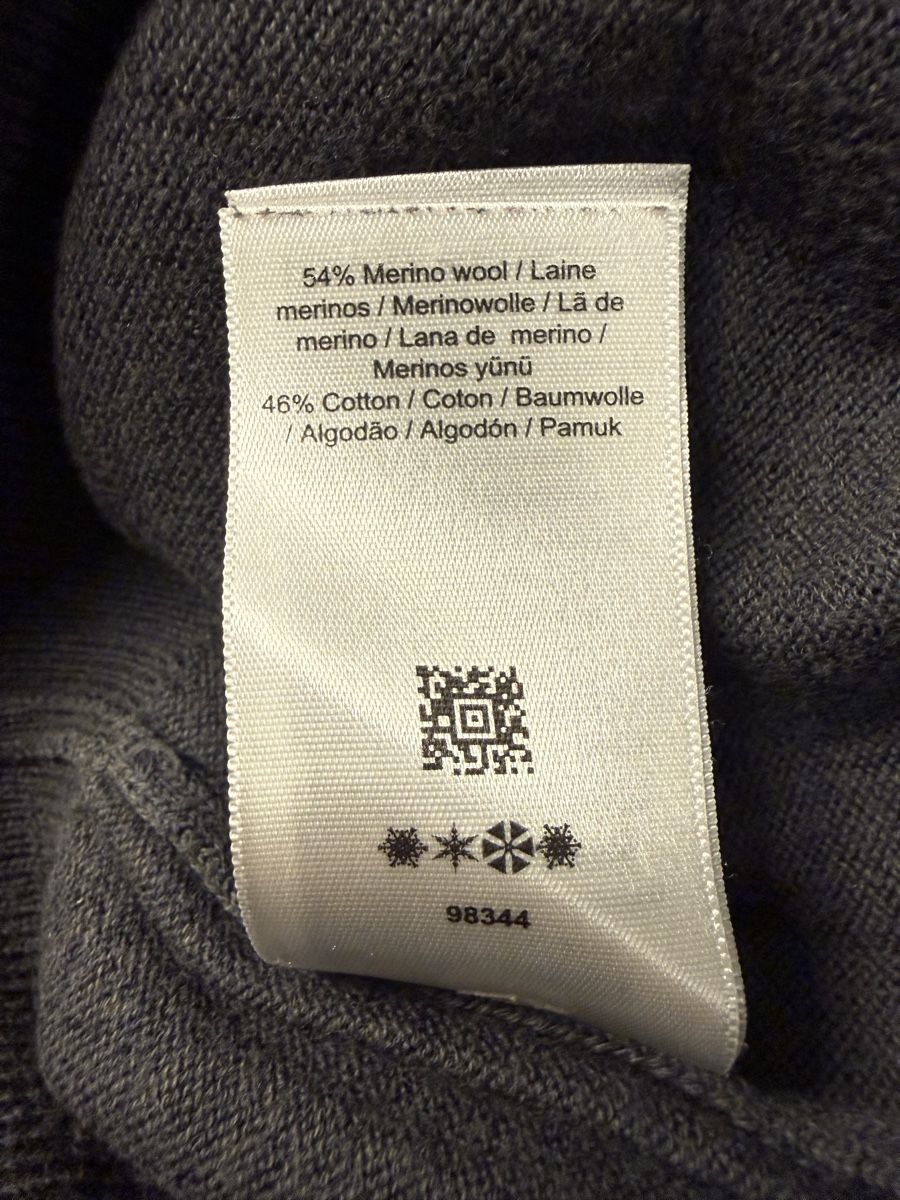 Fred Perry Maglioni & Felpe: Fred Perry Merino Pullover, V-Ausschnitt, anthrazit, size L – Usato da Duggingen venduto da Rofeman 2