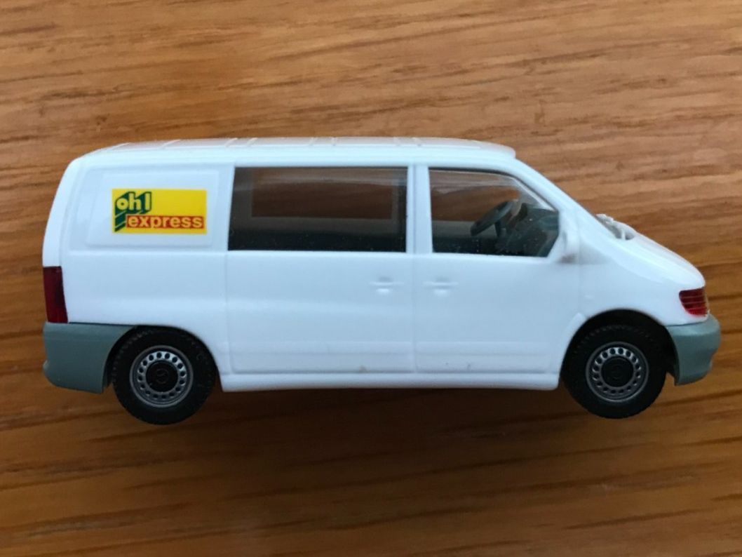 Herpa Modellautos: Herpa Mercedes-Benz Vito Transporter – Gebraucht aus Luzern von mey_s13