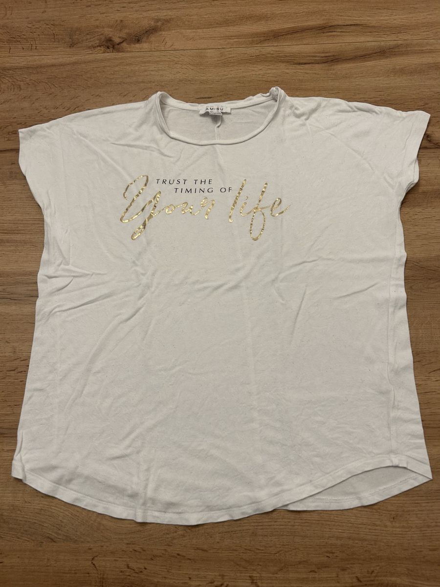 Kleiderpakete: T-Shirts / Tanktops paket – Gebraucht aus Malleray von Keimy32