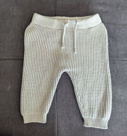 Baby Hose gestrickt hellgrün Grösse 68