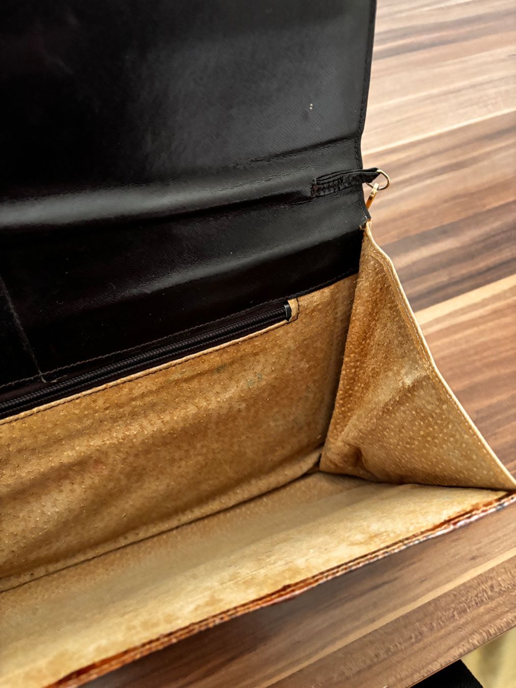 Taschen für Damen: Handtasche – Gebraucht aus Luzern von Mecgy 3