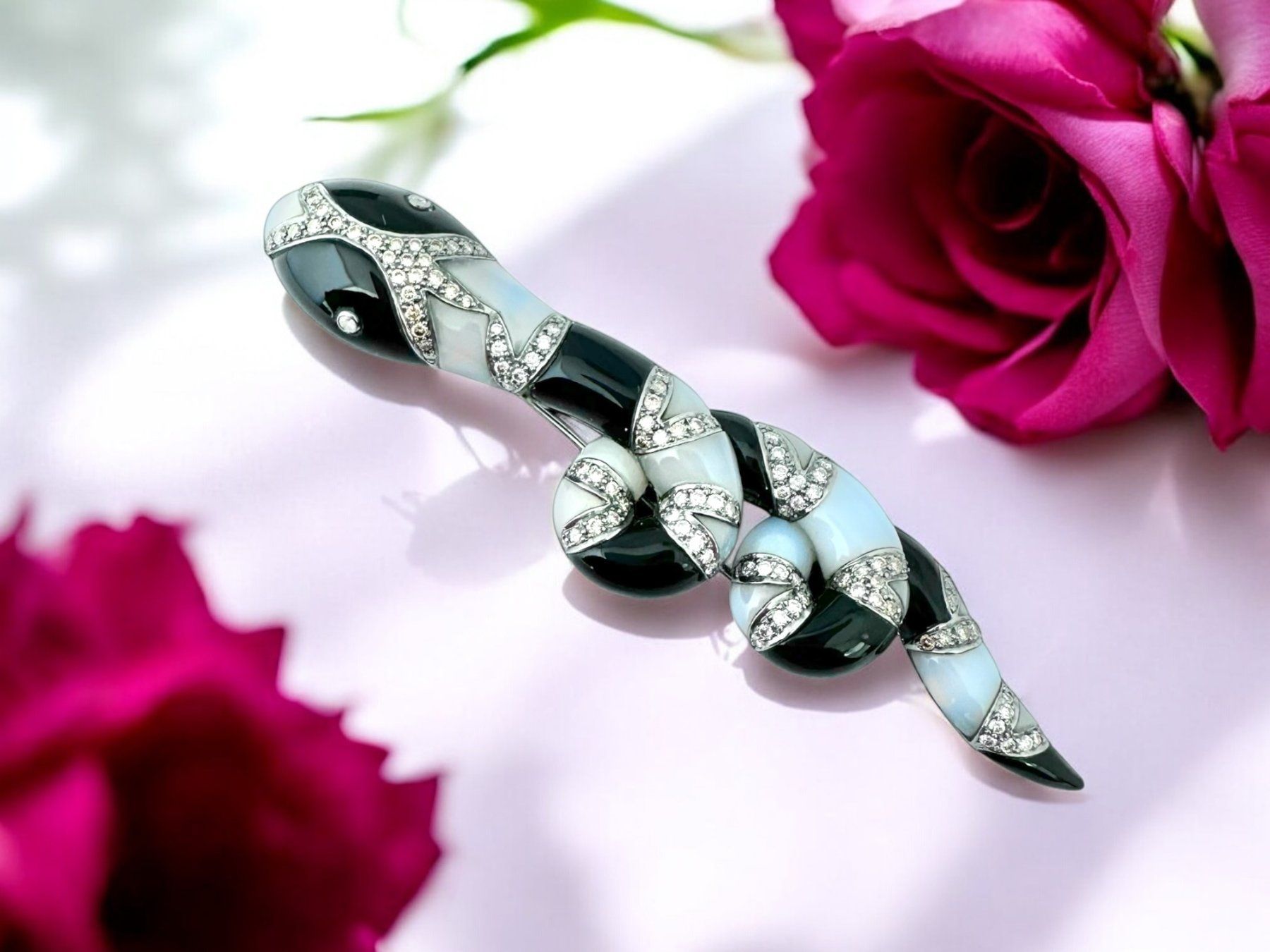 Spille & Fermagli: TÄNNLER, Onyx - Chalcedon - Diamant - Brosche – Usato da Zuzwil SG venduto da artimmo 3
