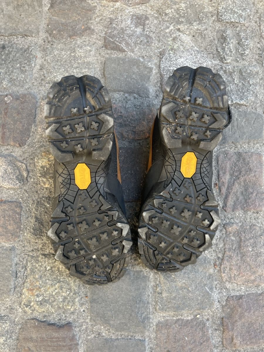 Scarpe da uomo: Roa Hiking Schuhe Gr. 42 – Nuovo (secondo la descrizione) da Zürich venduto da gia_xjw5 2