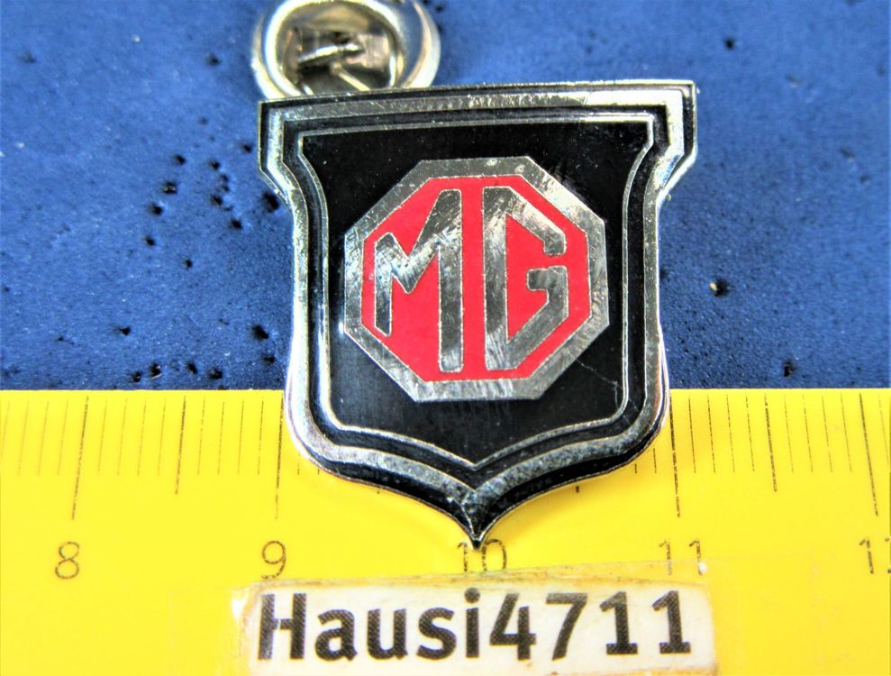 PIN AUTO LOGO MG BRITISH SPORT-CAR SCHMUCK-PIN ENAMEL SILBRI (Gebraucht ...