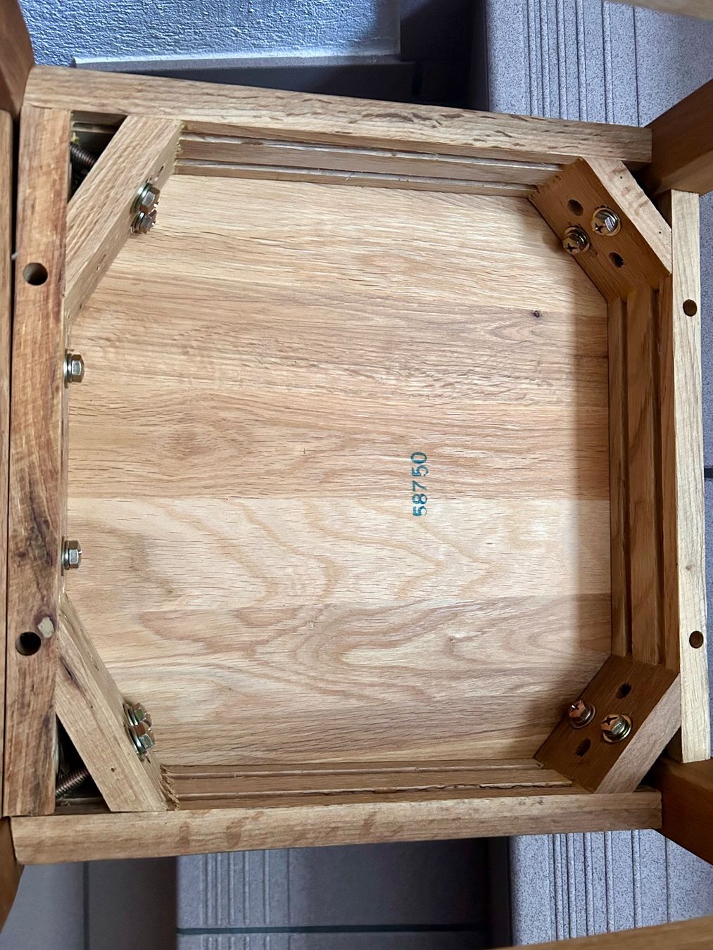 Sedie: 4 robuste Holzstühle – Usato da Wimmis venduto da bel_9z7m 3
