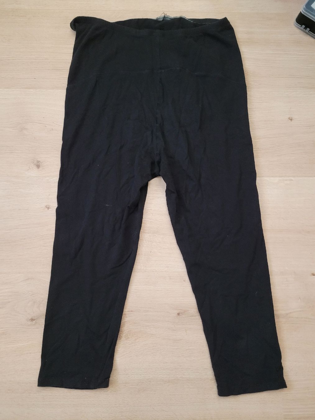 Leggings: 3/4 Umstandsleggins – Usato da Lupsingen venduto da sta_wgg5 2