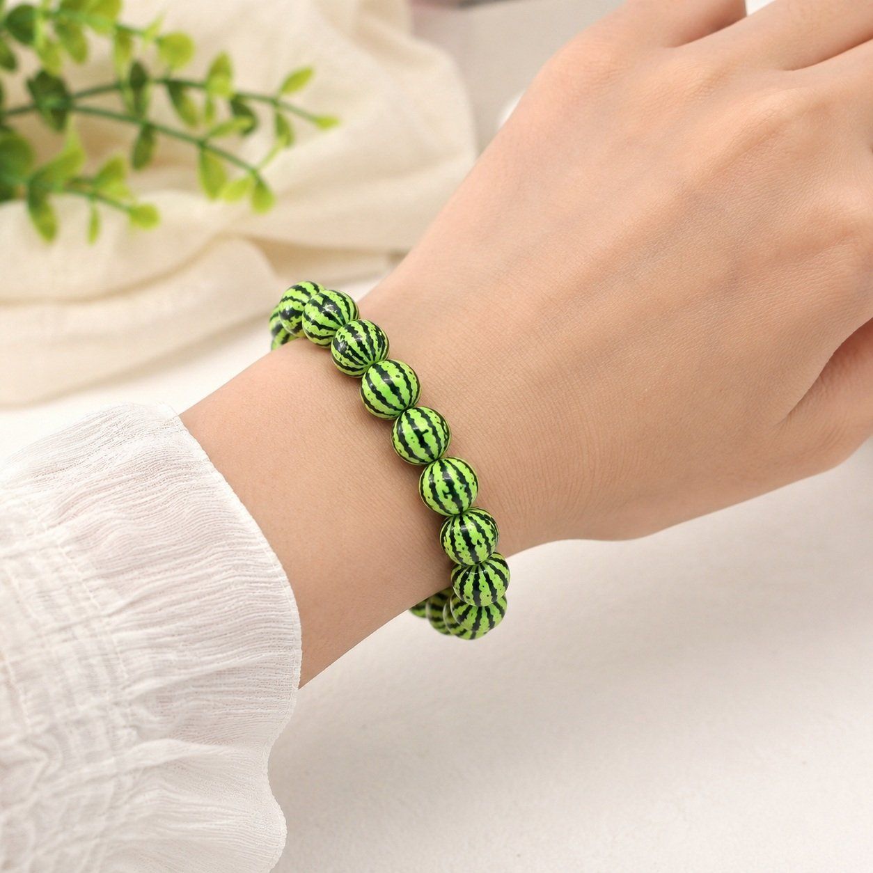 Bracciali & Braccialetti: Armband mit Wassermelonen-Perlen – Nuovo (secondo la descrizione) da Finstersee venduto da Small-Daily-Rituals 1