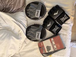 Everlast MMA Handschuhe & Pratzen Set