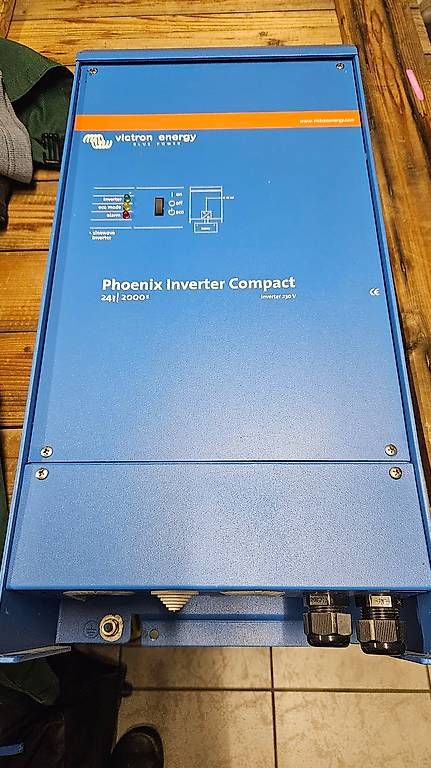 Inverter: INVERTER Victron  2000 Watt  – Usato da Malvaglia venduto da Luca27