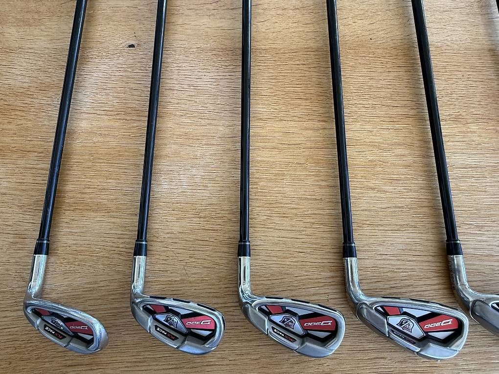 Mazze & Set: Golfausrüstung Wilson Staff + Bag – Usato da Oberlunkhofen venduto da Tinapolly 1