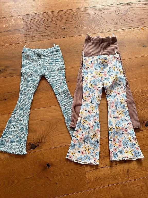 Lotti & Set di vestiti: Kleiderpaket Kind 92-98 – Usato da Bützberg venduto da Aluna88 1