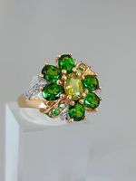 Ring mit Chromdiopsid in Gelbgold