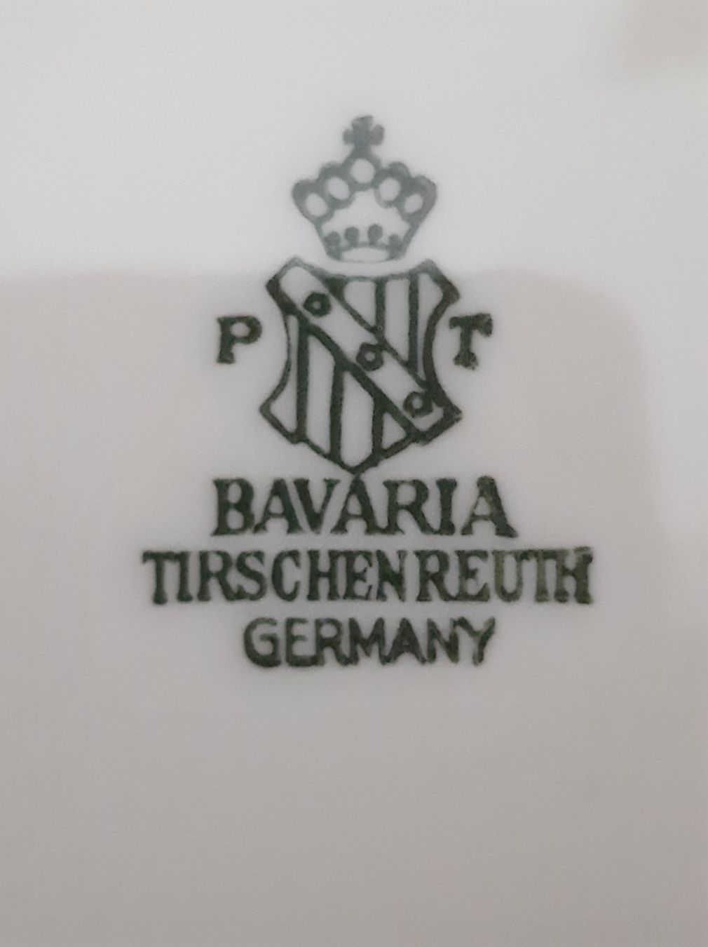 Set di piatti: Bavaria Tirschenreuth Geschirr – Usato da Ostermundigen venduto da prr848 1