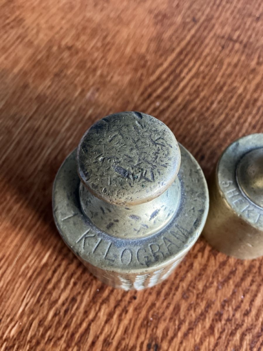 Balances et poids: Antike Messgewichte Set Messing 5 teilig  – D'occasion à Buchs SG par rosadoro1973 2