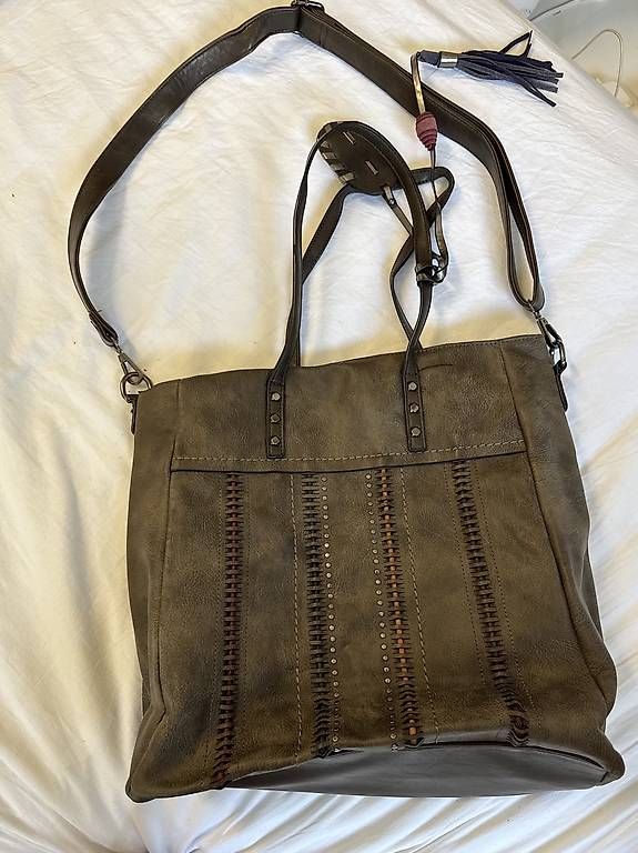 Taschen: schöne tasche – Gebraucht aus Zürich von reg91