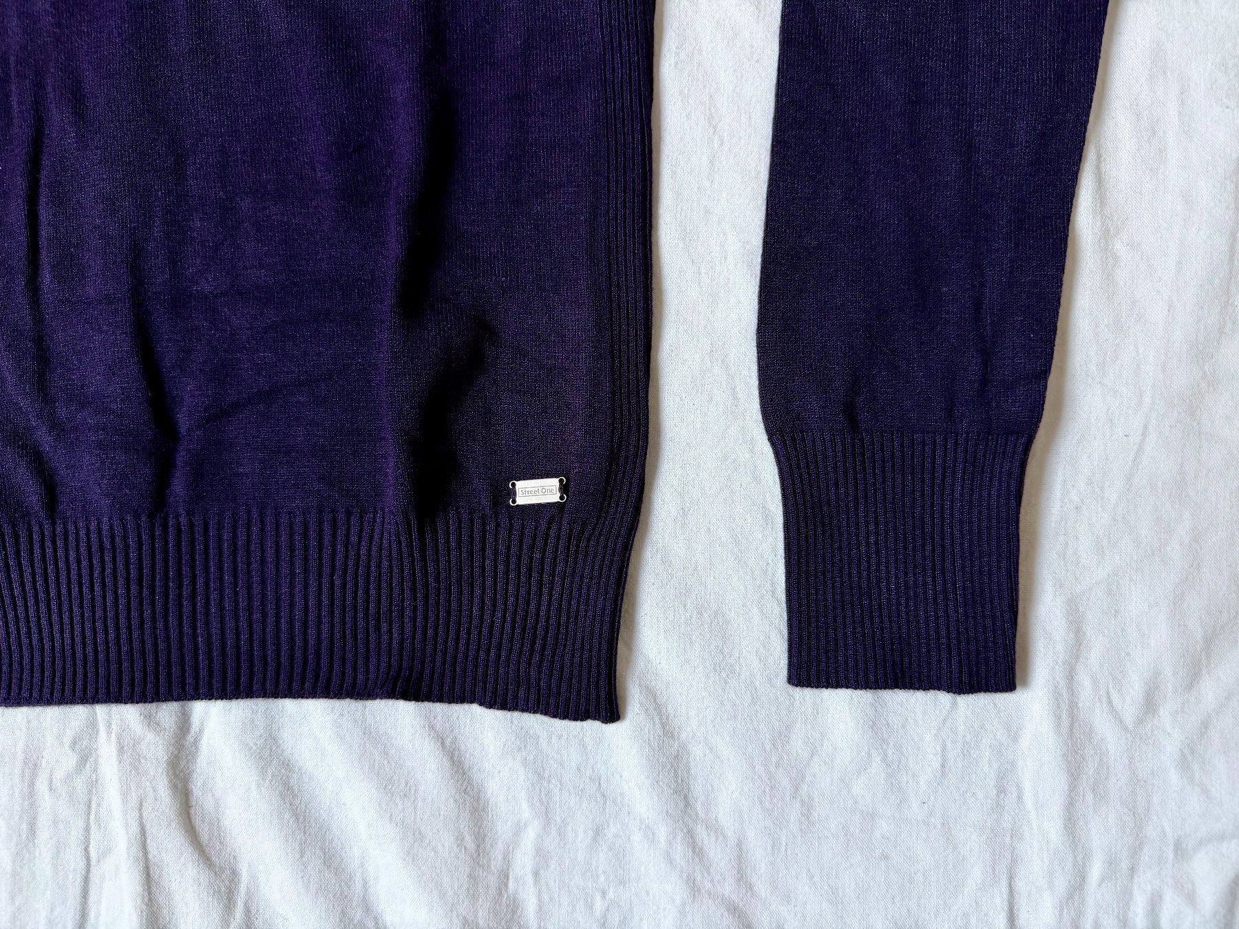 Maglioni & Felpe: Street One Pullover Frieda, violett, V-Ausschnitt, Gr. 36 – Usato da Basel venduto da Solaia28 2