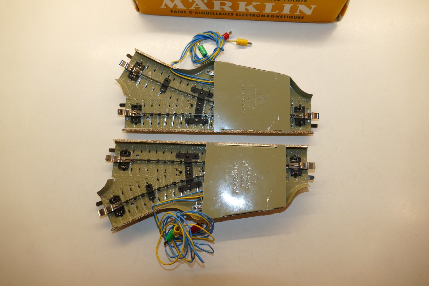 Märklin Modellini di ferrovie: Märklin H0: M-Gleis Weichenpaar Einheit 3 – Usato da Niederhasli venduto da rail-duerst 4