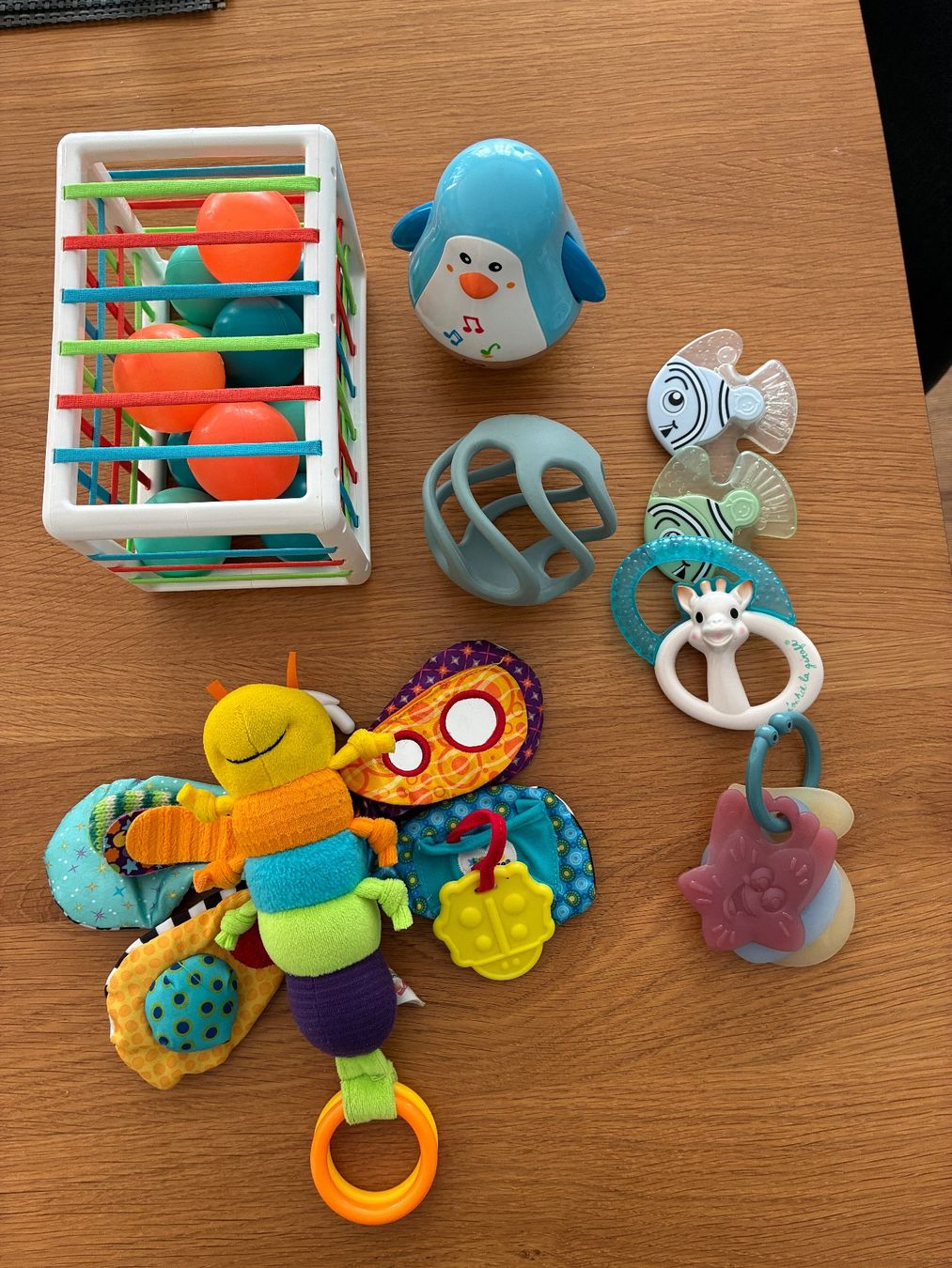 Jouets: Babyspielzeug set – D'occasion à Winterberg par cel_8vpx
