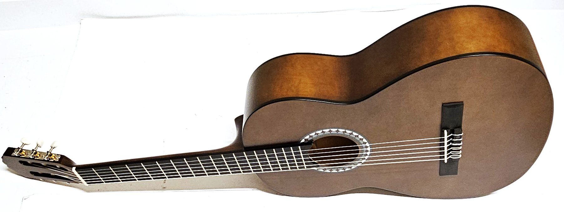 Musikinstrumente: Klassikgitarre (Konzertgitarre  4/4-tel GEWA BASIC (NEU) – Neu und originalverpackt aus Wöschnau von Musikhaus-Luethy5012 2