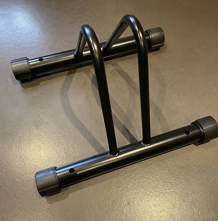 Veloständer: Support de stationnement de vélo. – Neu (gemäss Beschreibung) aus Martigny-Croix von jen_t9fp 1