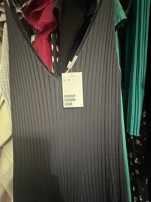 Kleider: Langes Kleid  – Gebraucht aus Basel von Spielzeugverkauf 1