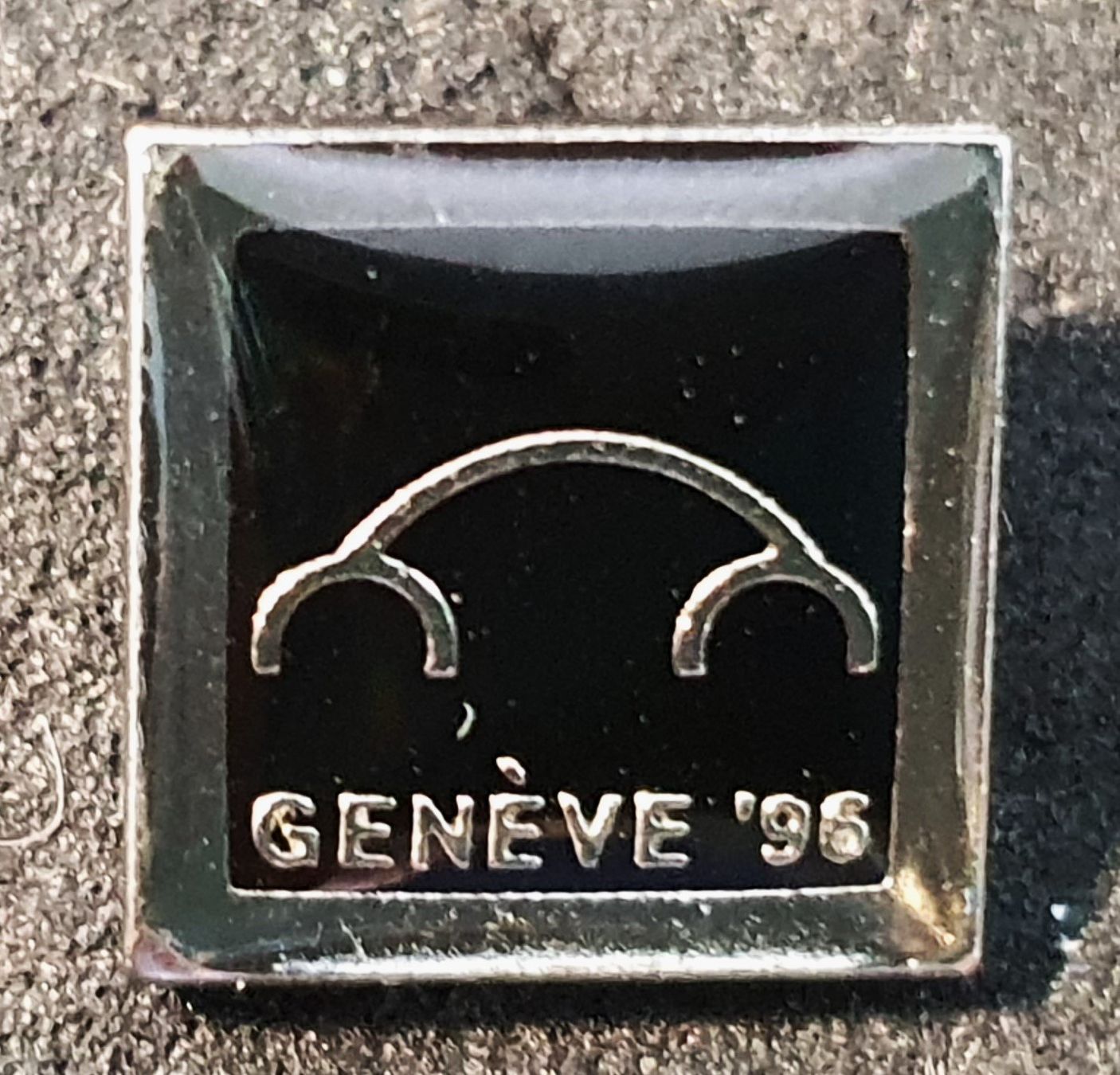 Placchette & Badge: BB983 - Pin Auto-Salon Genf Genève 1996 – Usato da Reinach BL venduto da Boston-Verkauf