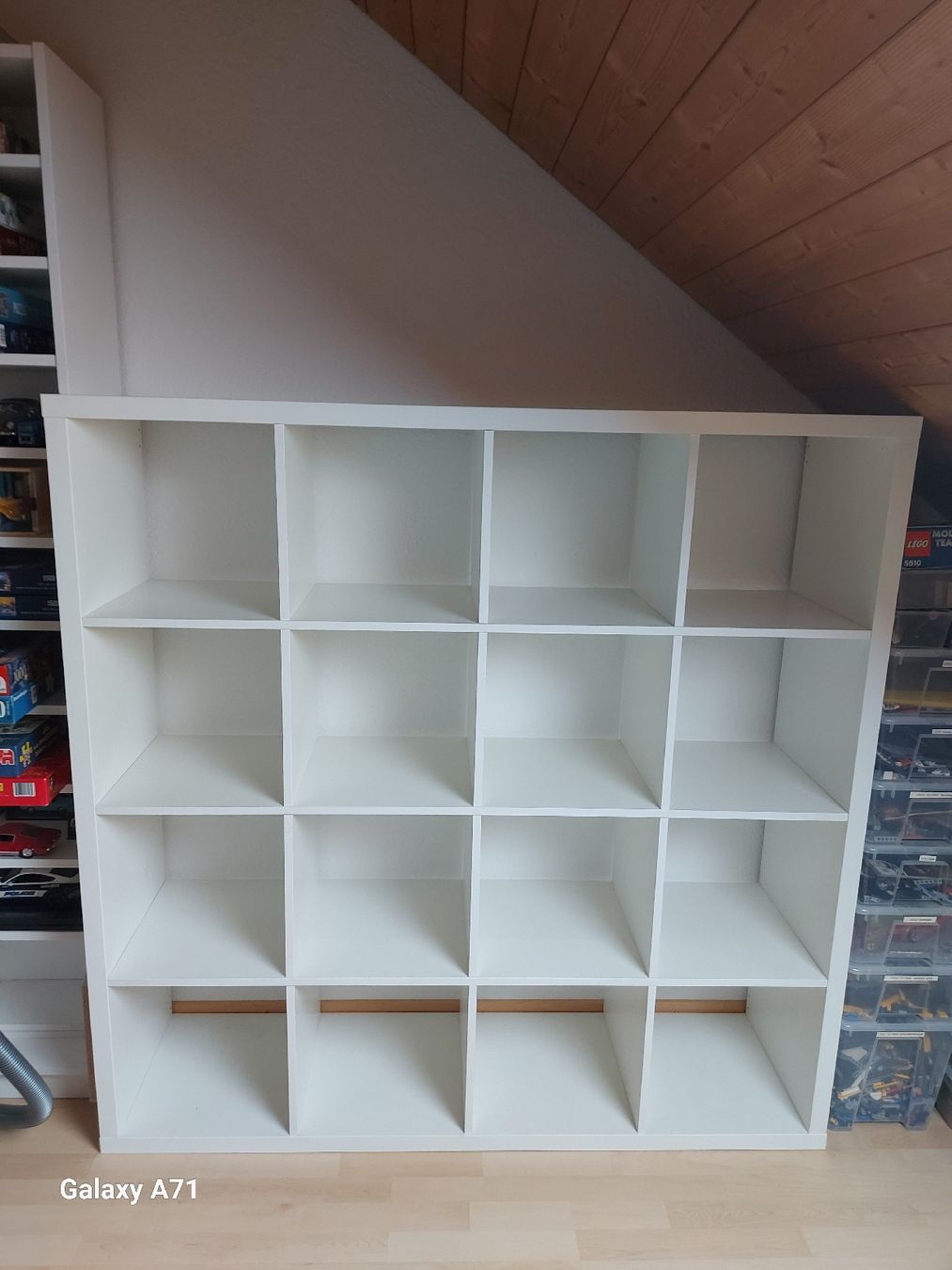 Regale: Grosses Regal Ikea 16 Fächer – Gebraucht aus Rumisberg von AaronRodgers81 1