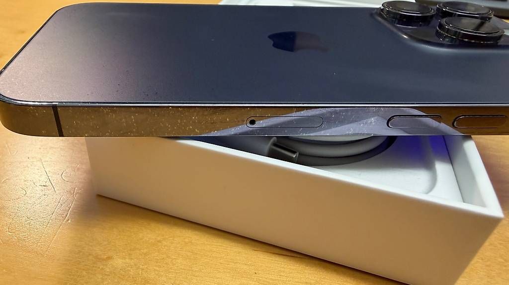 Apple Handys / Smartphones: iPhone 14 Pro 256 GB Dunkellila – Gebraucht aus Oftringen von Siblo 2
