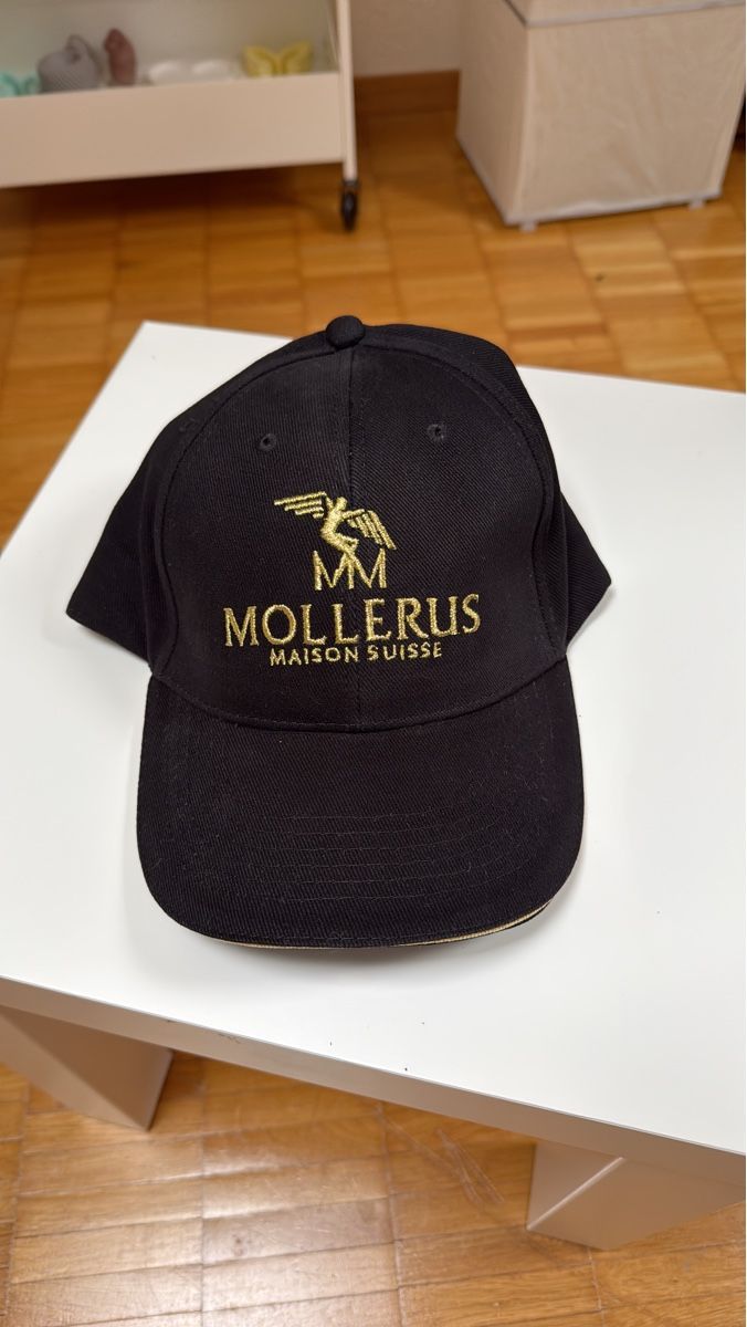 Altro in  Abbigliamento & Accessori: Maison Mollerus Cap, Schwarz, Neuwertig – Nuovo (secondo la descrizione) da Thalwil venduto da Melly011