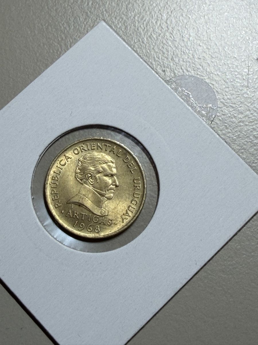 Alle Münzen: Uruguay - 5 pesos - 1968 – Gebraucht aus Payerne von Mike1682 1