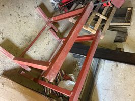 Untergestell Metall rot geschweisst gebraucht 80cm