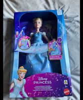 Disney Princess Cinderella – Ballkleid mit Licht & Musik
