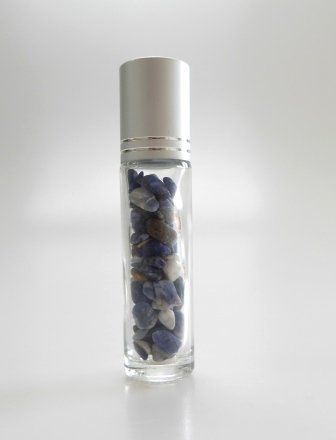 Flaconi: Edelstein Roll-on - Lapis Lazuli – Nuovo e nell'imballaggio originale da Mauren venduto da Yeelen
