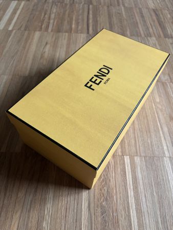 Fendi Box. Neu!