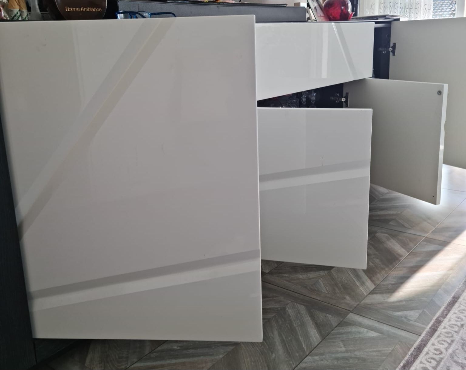 Meubles TV: Sideboard mit viele Türen  – D'occasion à Kloten par Marincee 2
