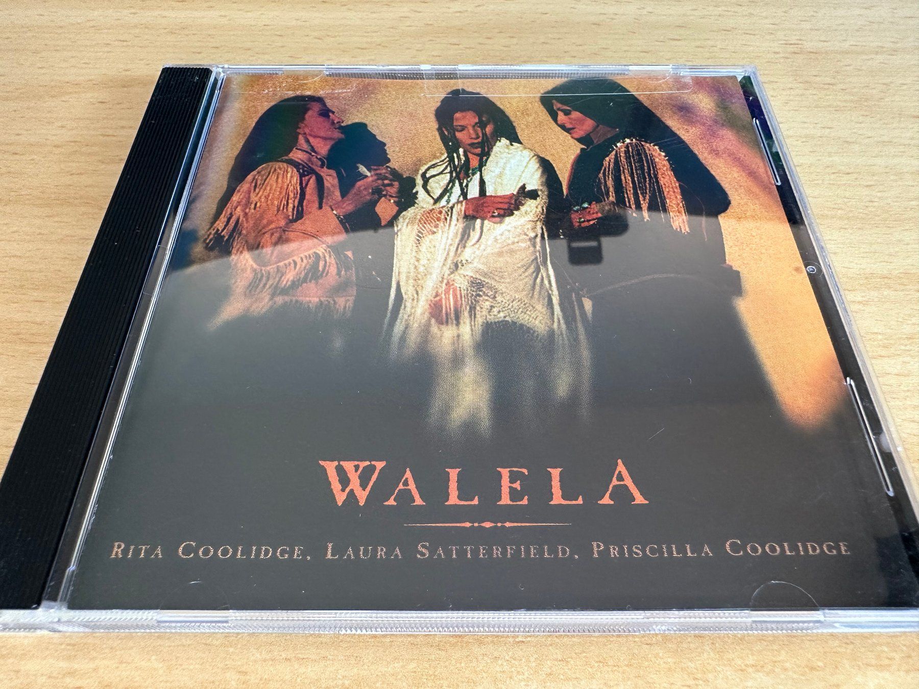 CD: Walela – Walela – Usato da Rikon im Tösstal venduto da Alpenmutz