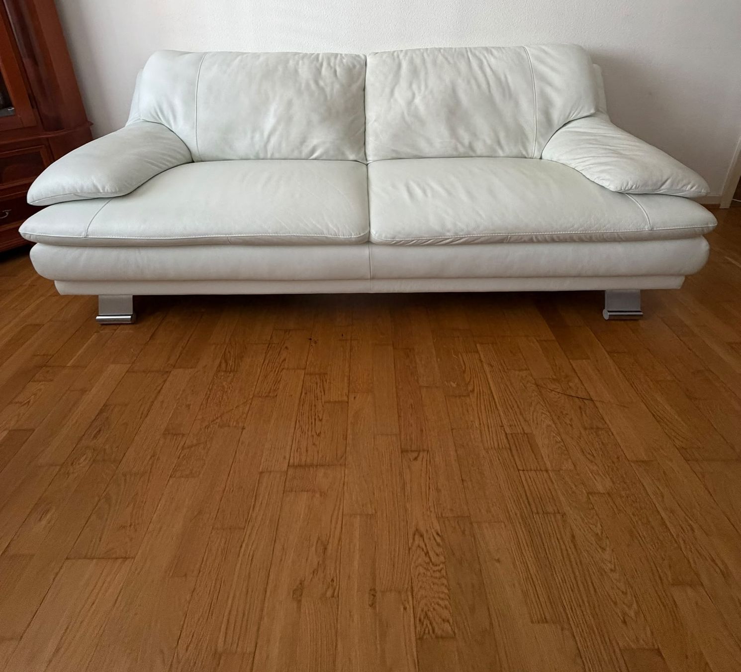 Sofas: Leder Sofa-Set (3-Sitzer & 2-Sitzer) – D'occasion à Basel par min_9ycy
