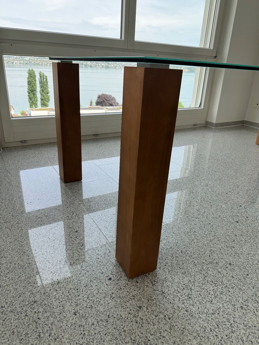 Tavoli: Glasesstisch mit Spezialglass – Usato da Freienbach venduto da 1vor2 2