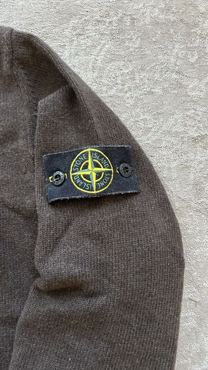 Stone Island Maglioni & Felpe: Stone Island Strick Pullover braun mit Badge – Nuovo (secondo la descrizione) da Luzern venduto da ameliemueller 2